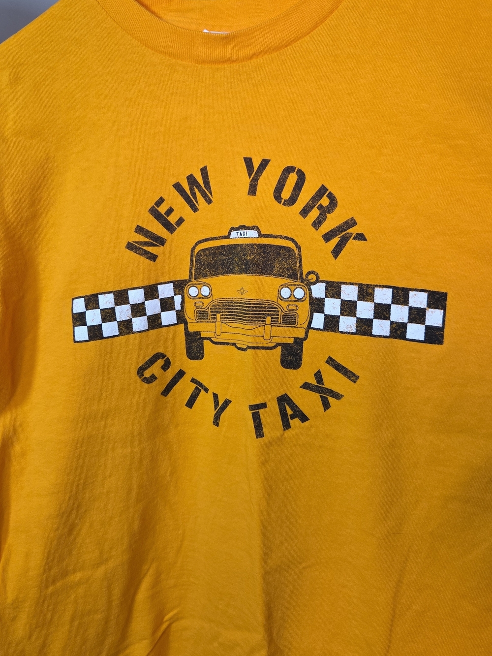 Yellow New York City Taxi Graphic Tee - Adult LARGE  VIINTAGE DELTA
